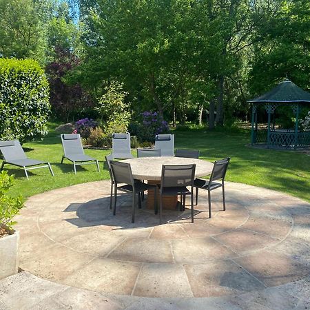 Le Moulin Bleu Bed & Breakfast Saint Cyr-sous-Dourdan Exterior photo