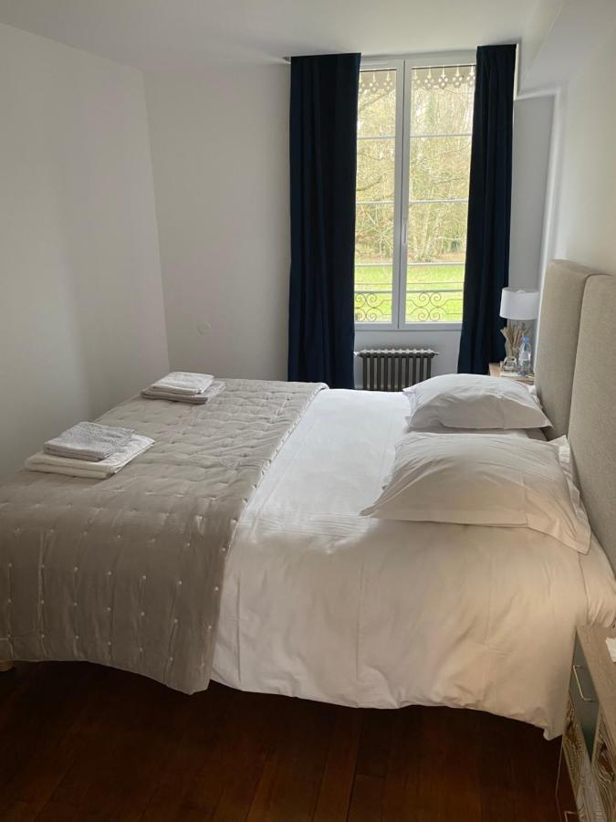 Le Moulin Bleu Bed & Breakfast Saint Cyr-sous-Dourdan Exterior photo