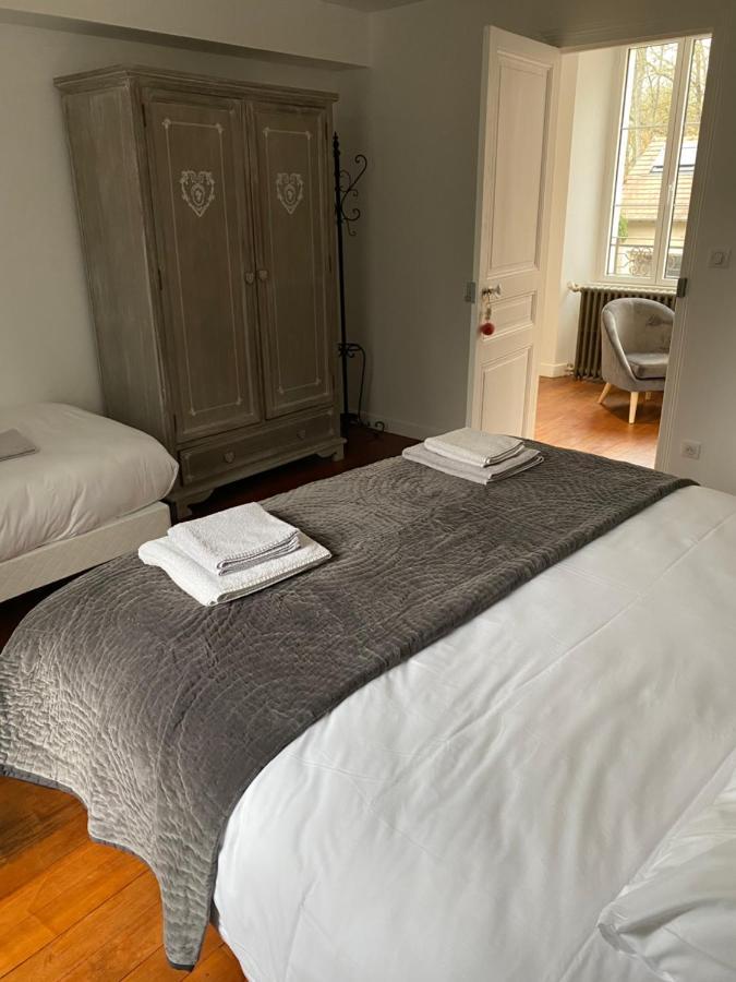 Le Moulin Bleu Bed & Breakfast Saint Cyr-sous-Dourdan Exterior photo
