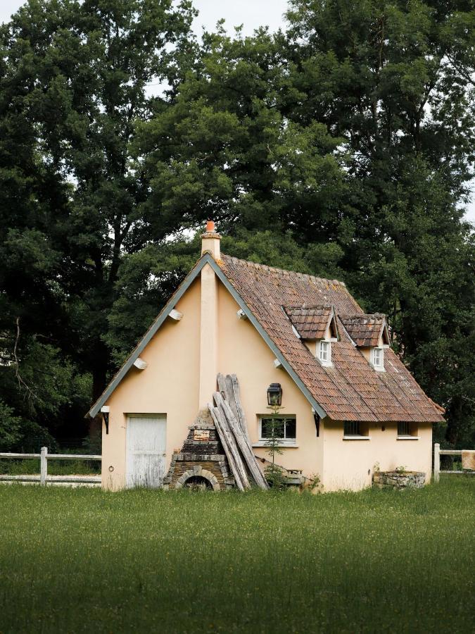 Le Moulin Bleu Bed & Breakfast Saint Cyr-sous-Dourdan Exterior photo
